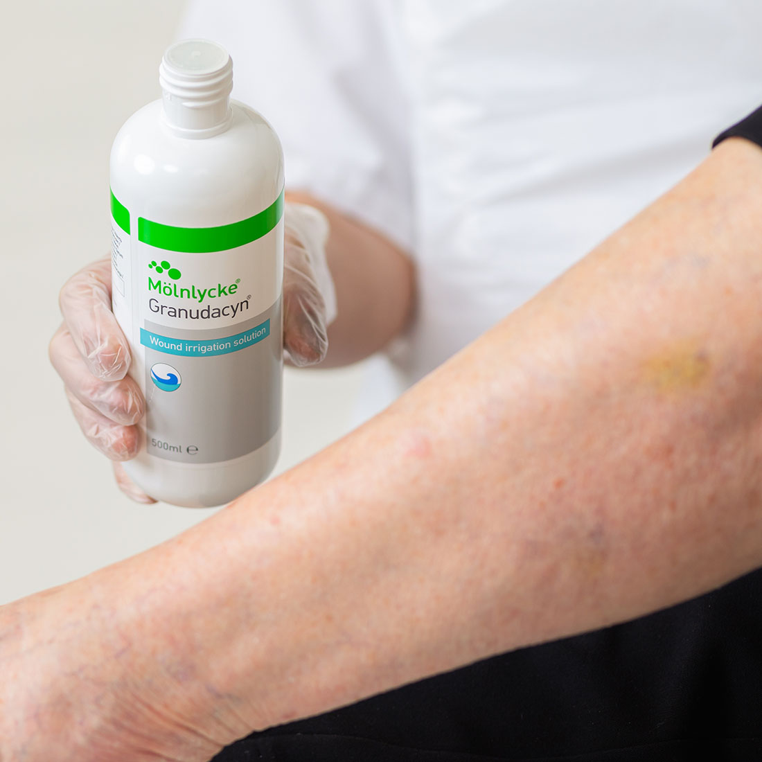 Solução para limpeza do leito da ferida Granudacyn 500ml - Imagem 4