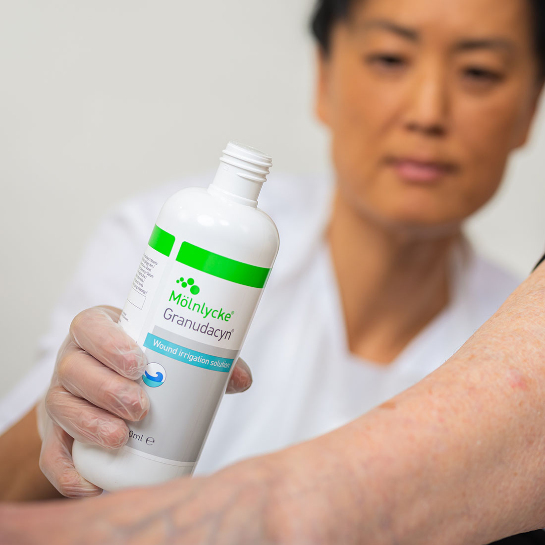 Solução para limpeza do leito da ferida Granudacyn 500ml - Imagem 3