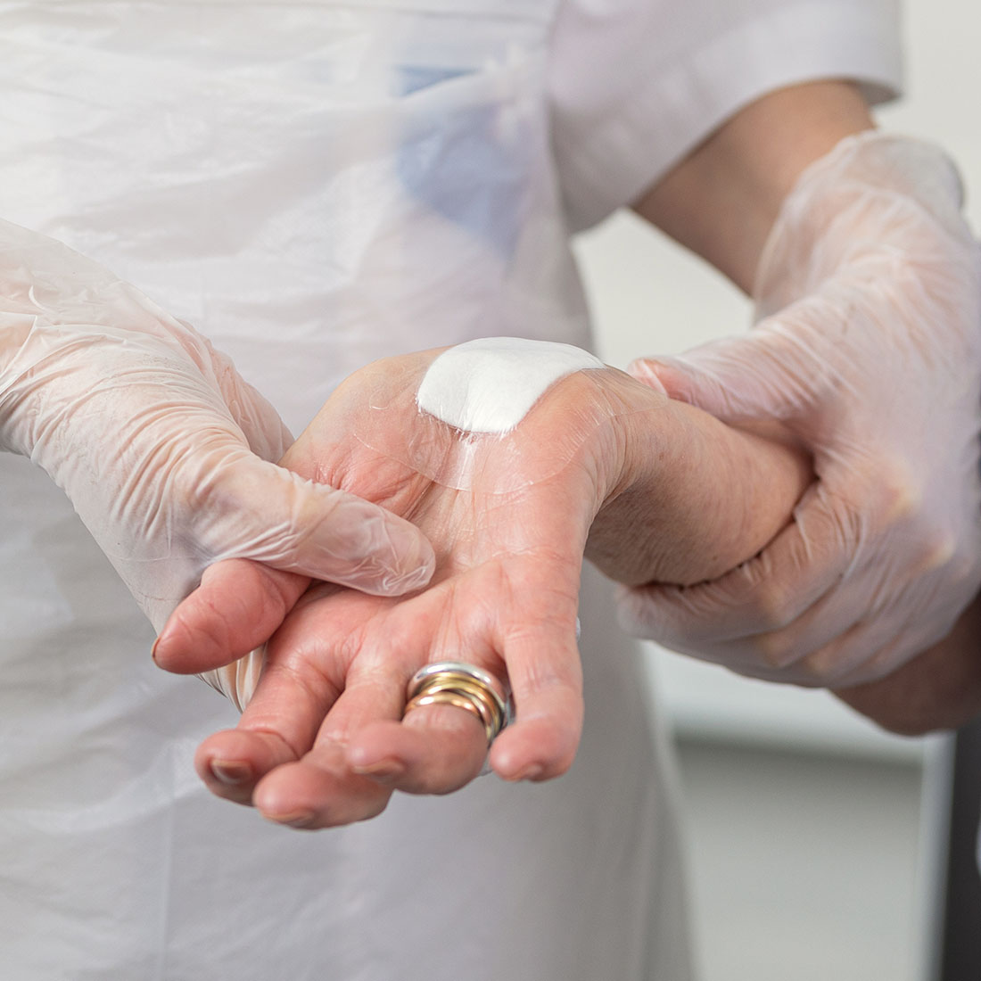 Curativo Pós-operatório Mepilex Border Post-Op 6x8 Unidade - Imagem 2